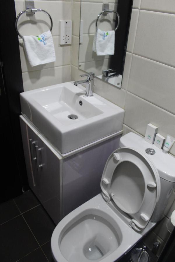 Urban Metro Inn Lagos Luaran gambar