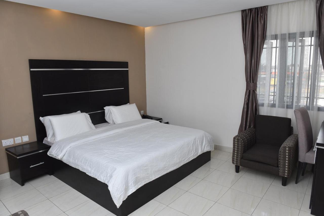 Urban Metro Inn Lagos Luaran gambar